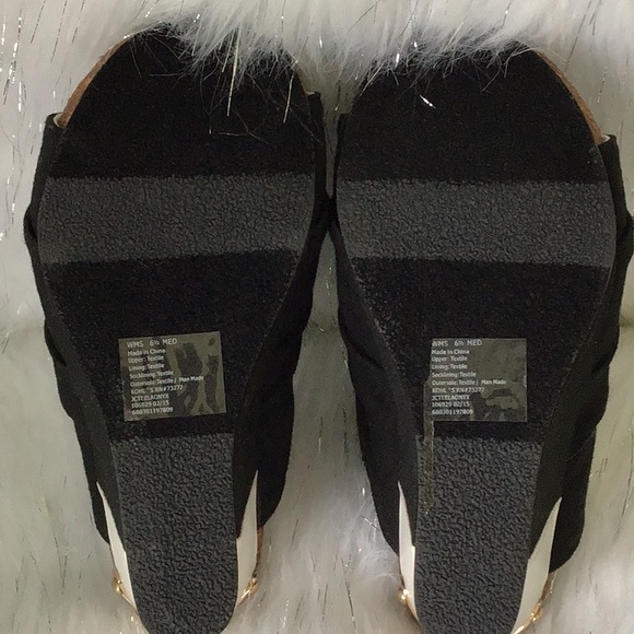 Juicy Couture Wedge Heel - Picture 4 of 9